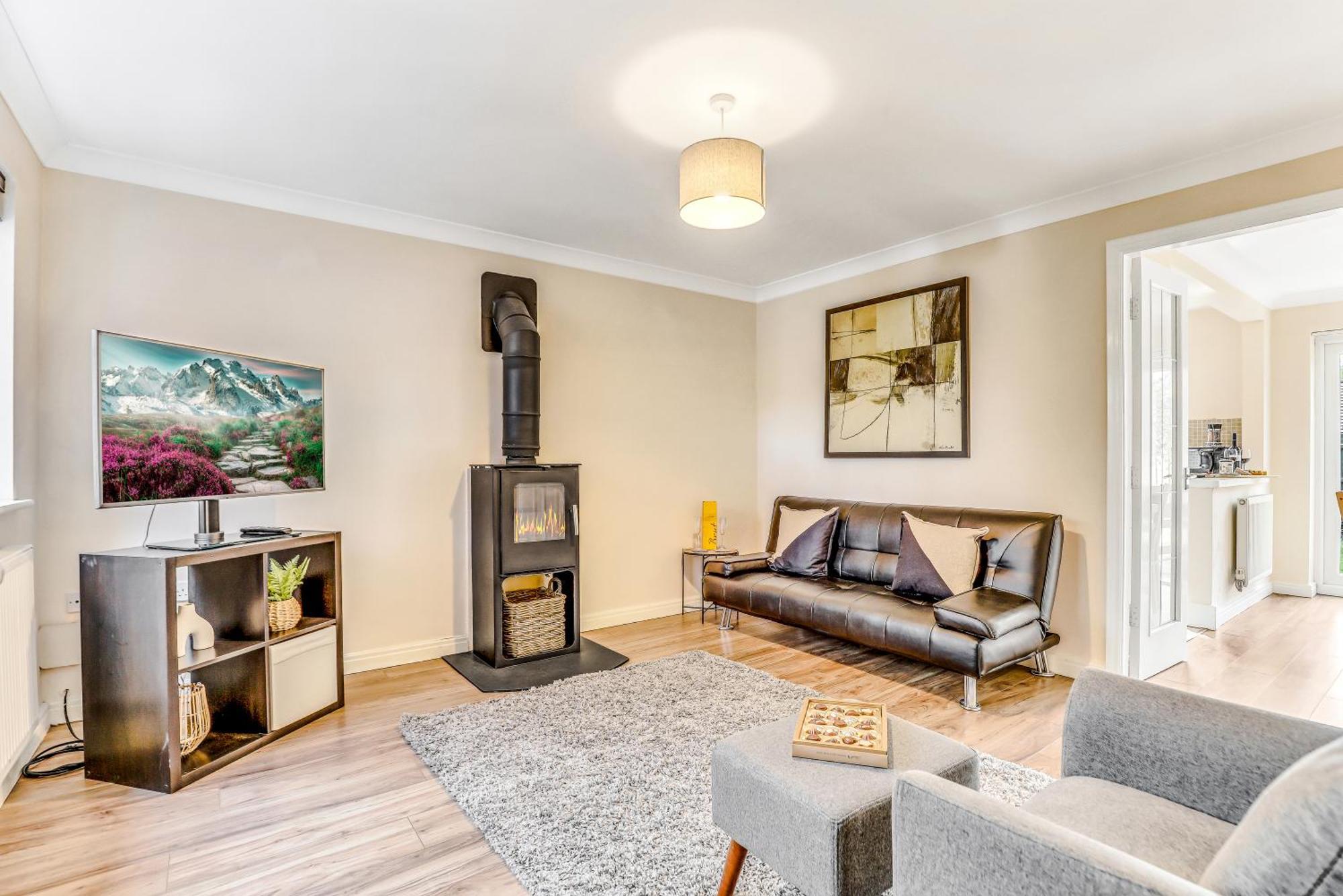 Silver Stag Properties, 3 Bedroom W Parking And Garden Smisby Exterior foto