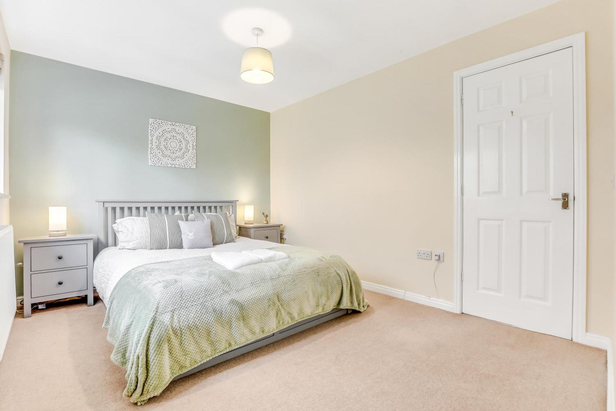 Silver Stag Properties, 3 Bedroom W Parking And Garden Smisby Exterior foto