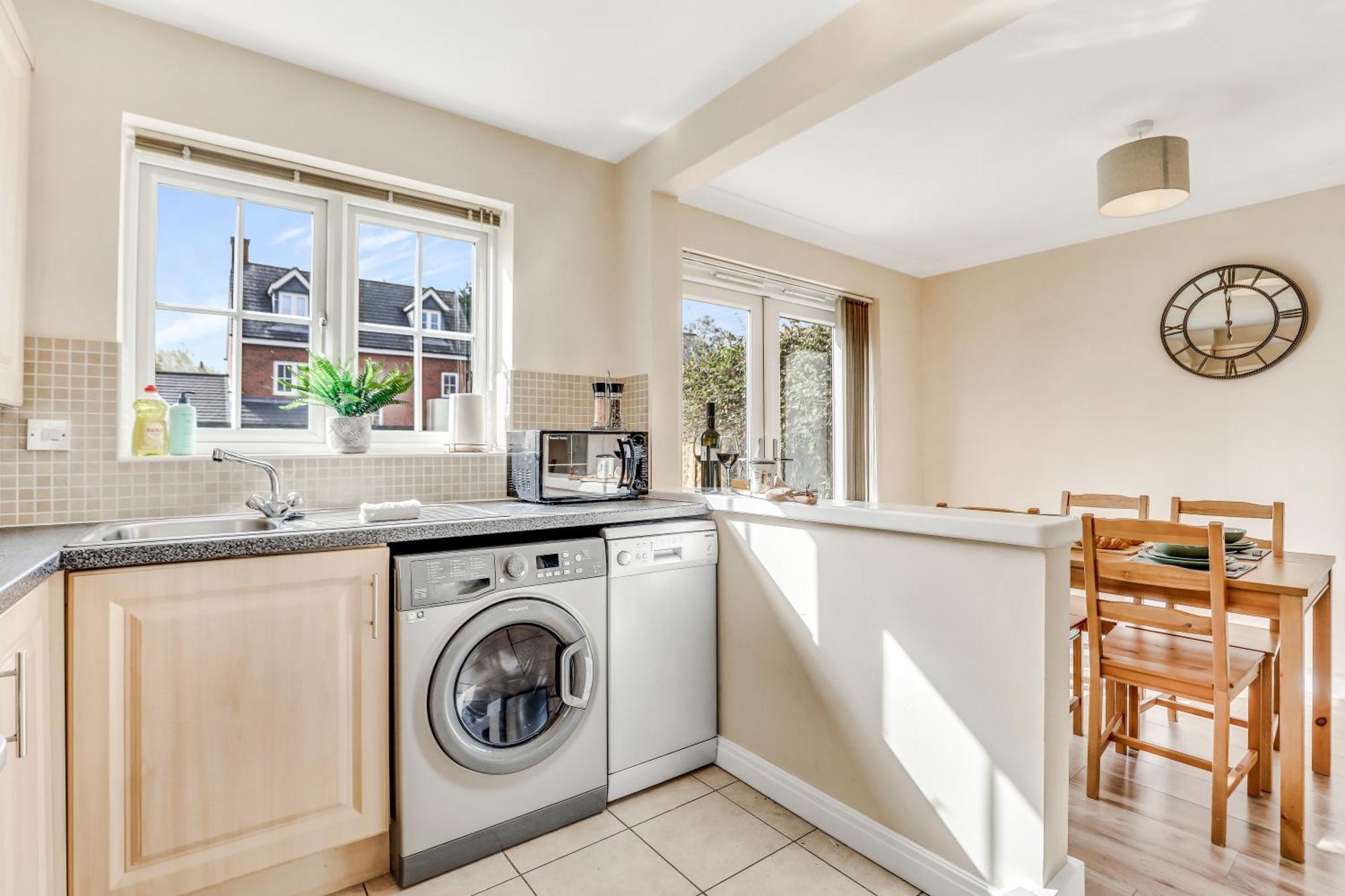 Silver Stag Properties, 3 Bedroom W Parking And Garden Smisby Exterior foto