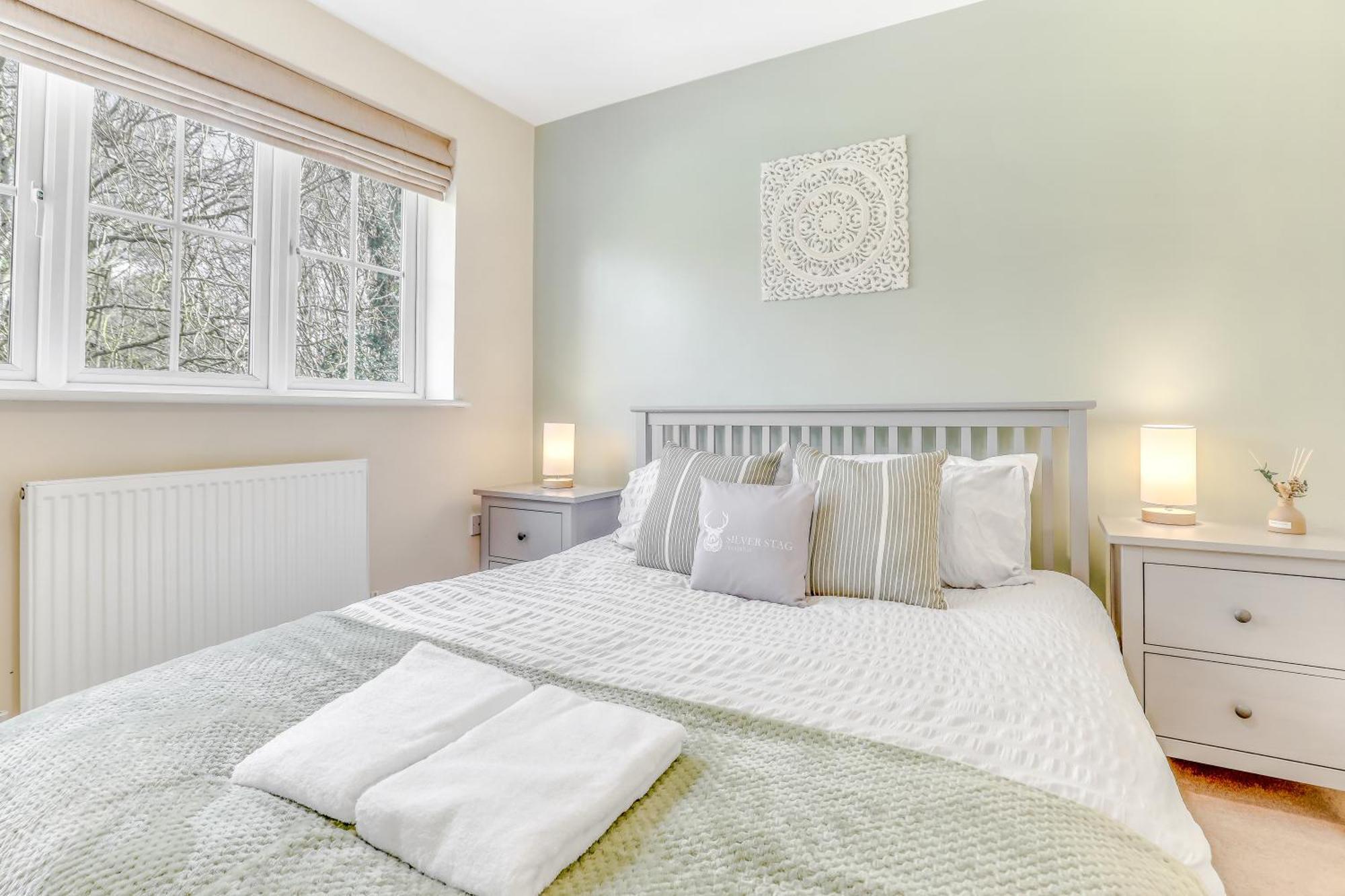 Silver Stag Properties, 3 Bedroom W Parking And Garden Smisby Exterior foto